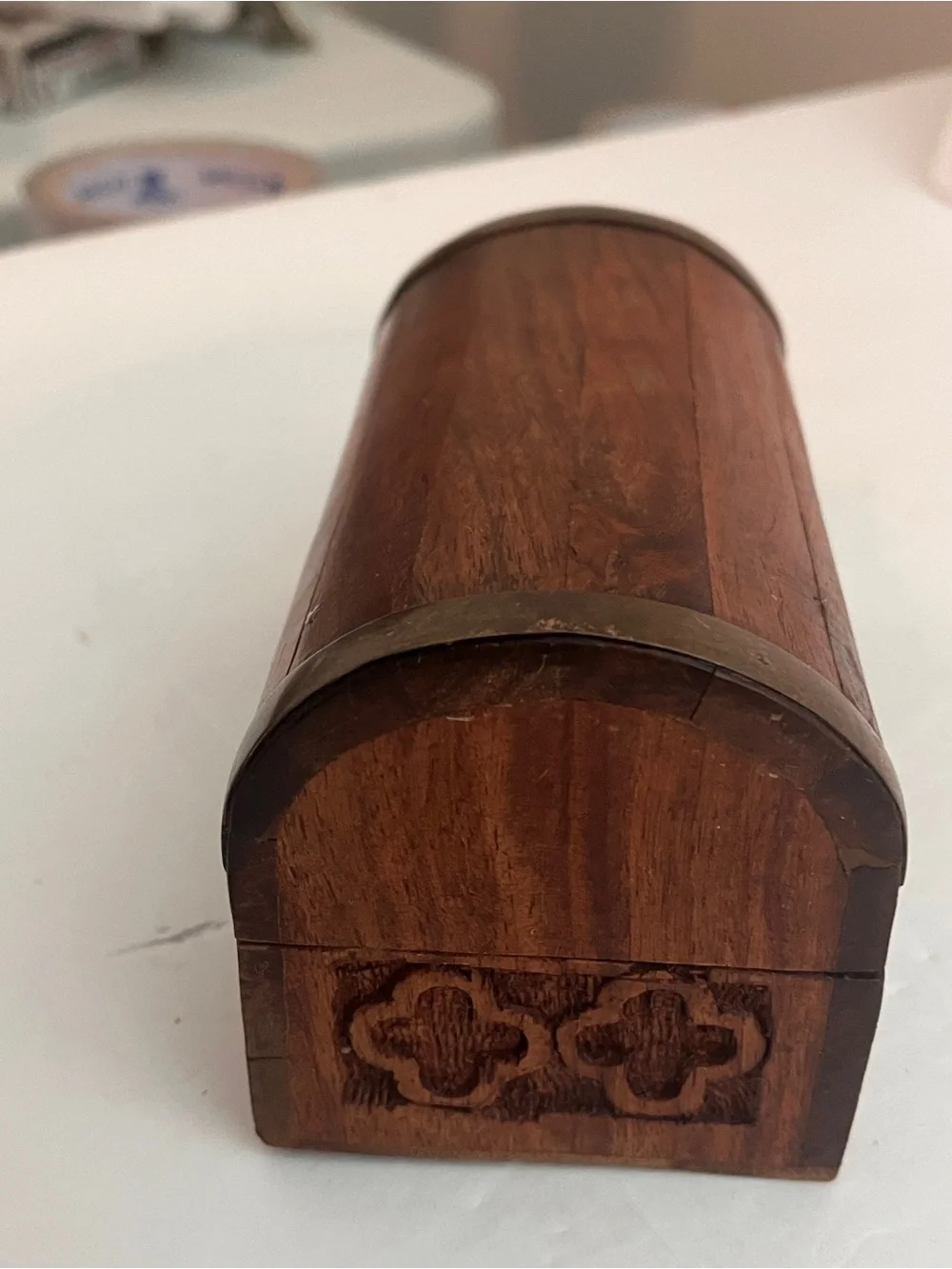 Vintage Carved Wooden Decorative Trinket Box - Rich Brown